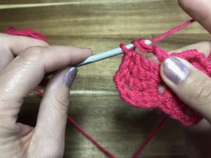 Crochet-Translator-Left-Handed-US-Treble-Crochet-Step-10