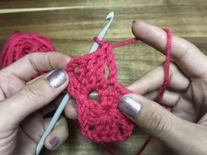 Crochet-Translator-Left-Handed-US-Treble-Crochet-Step-14