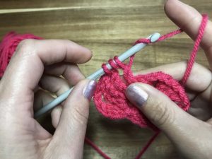Crochet-Translator-Left-Handed-US-Treble-Crochet-Step-9